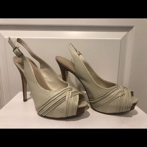 Like New Aldo Cream Peep Toe Heel